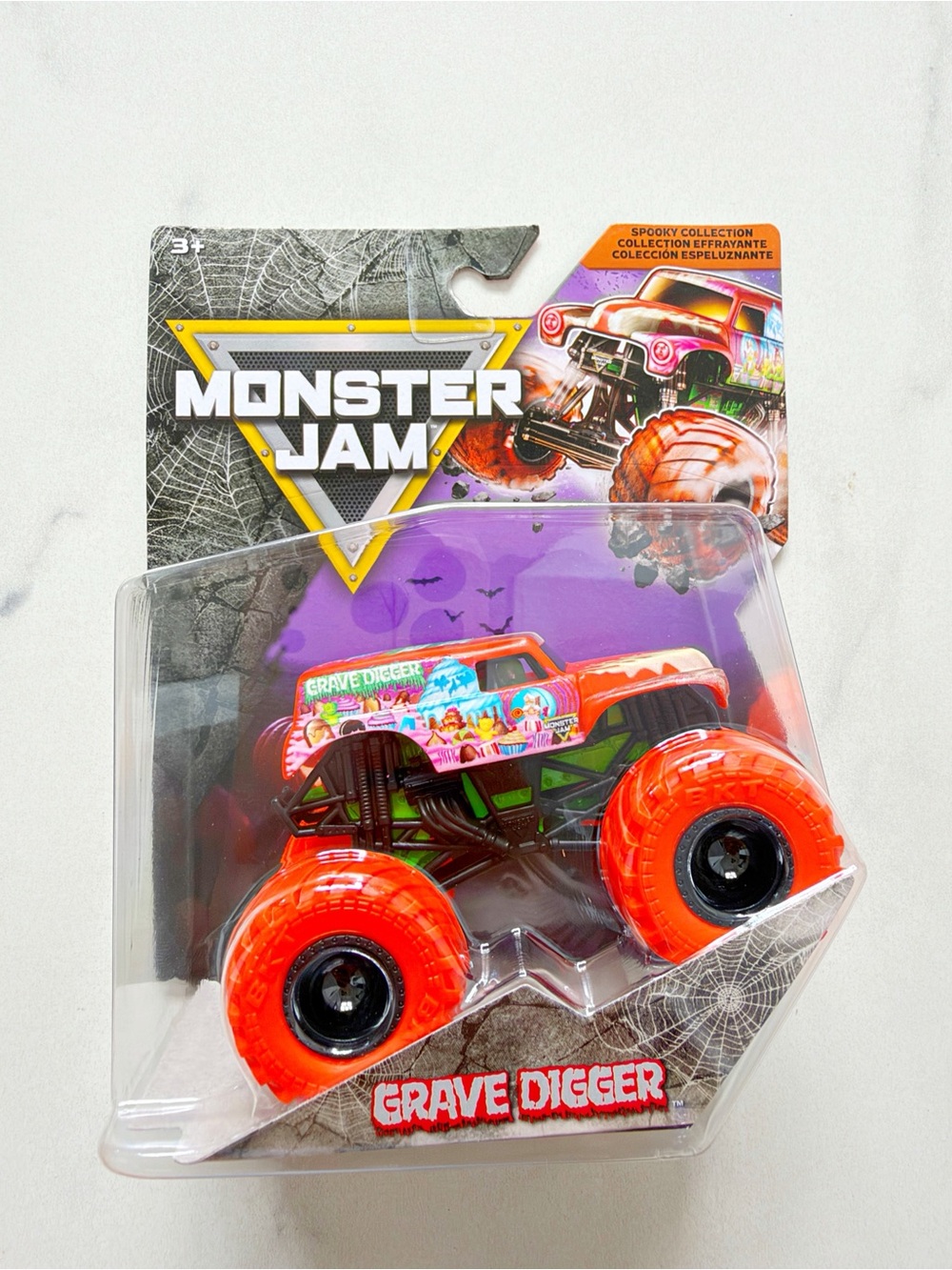 🔥 Monster Jam Grave Digger Spooky Collection Halloween Rare NEW
